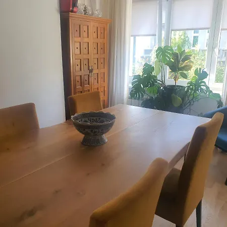 Center - Walking Distance To Everything - Beach, Downtown, Shops, Cafes Sopot